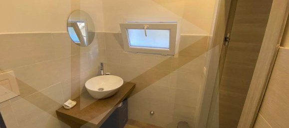 3 rooms Apartment in Bari, Italy No. 20495 11