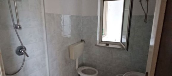 Apartamento de 3 habitaciónes en Palermo, Italy No. 47938 10