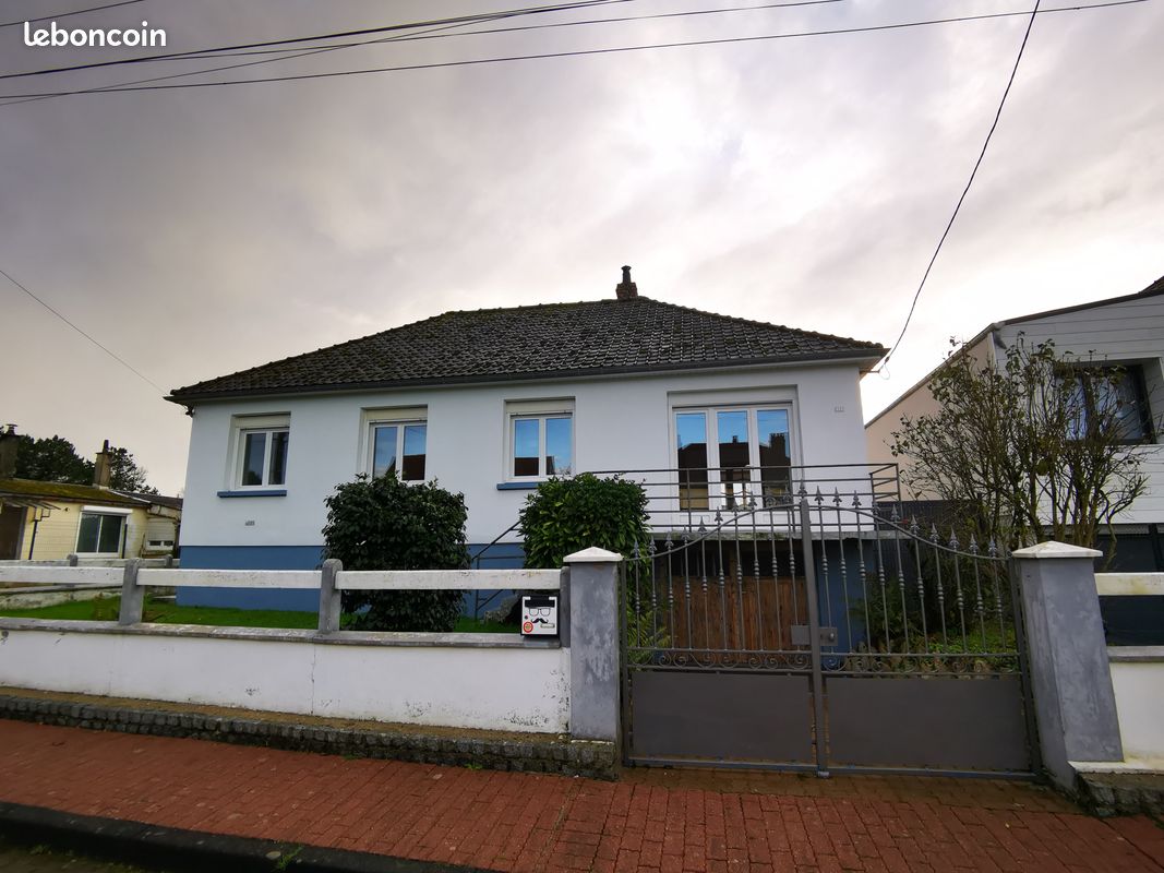 3 bedrooms House in Dargnies, France No. 52102