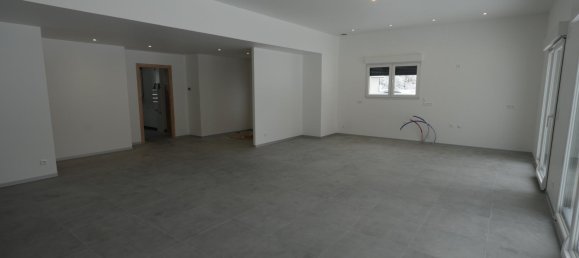 3 bedrooms House in Pfetterhouse, France No. 65269 4