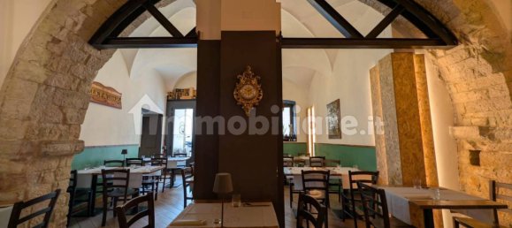 Imóvel comercial de 5 divisões em Gubbio, Italy N.º 307776 11