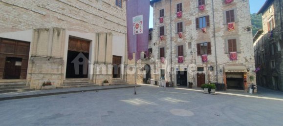 Imóvel comercial de 5 divisões em Gubbio, Italy N.º 307776 16