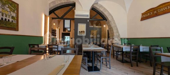 Imóvel comercial de 5 divisões em Gubbio, Italy N.º 307776 3