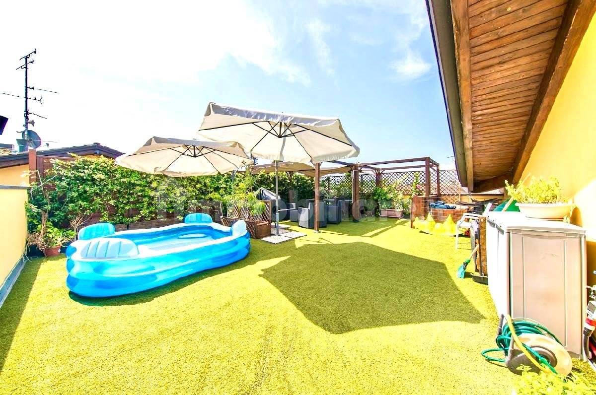 Penthouse T4 em Rubiera, Italy N.º 344994