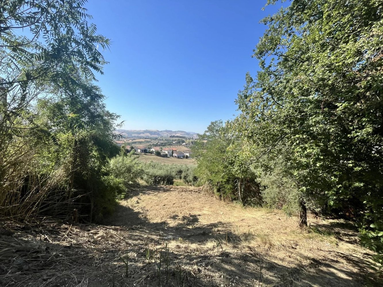  قطعة أرض في Sant'Elpidio a Mare, Italy 450متر مربع رقم 4754