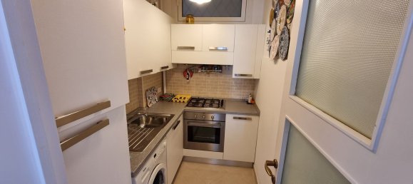 3 rooms Apartment in Rapallo, Italy No. 251388 2