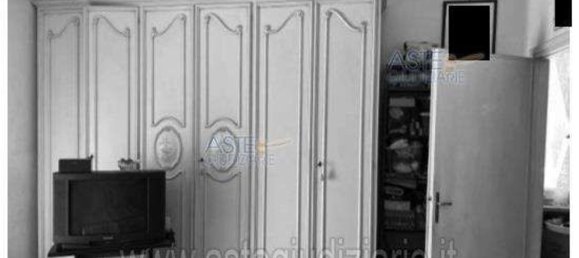 4 rooms Apartment in Livorno, Italy No. 41726 30