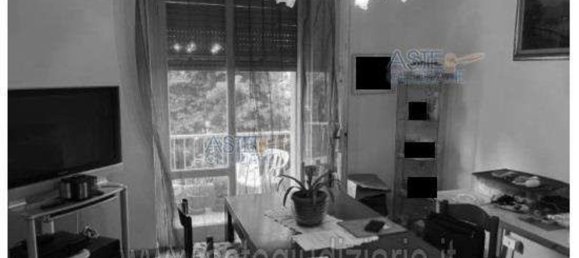 4 rooms Apartment in Livorno, Italy No. 41726 29