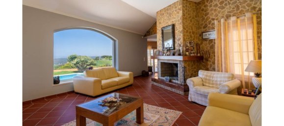 3 bedrooms House in Sintra, Portugal No. 49649 11