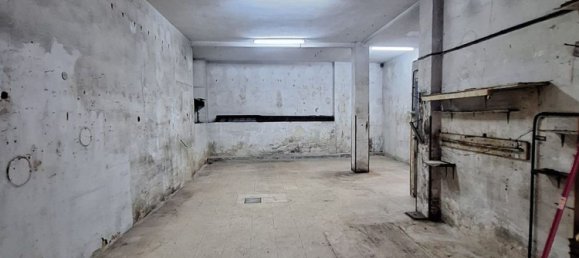 Gewerbliche Immobilie in Gijon, Spain 83m², Nr. 149764 2