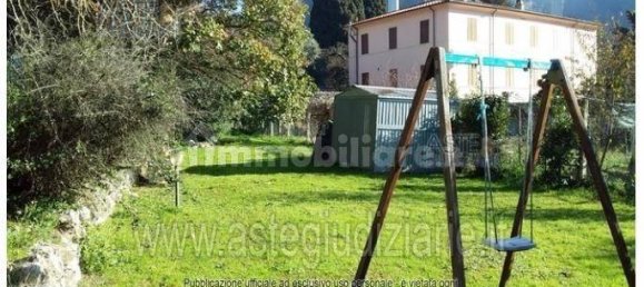 5 rooms Apartment in Massarosa, Italy No. 280816 4