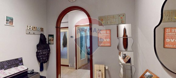 Apartamento de 3 dormitorios en Genoa, Italy No. 41545 17