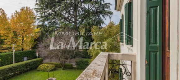 Вилла с 4 спальнями в Тревизо, Италия № 77543 8