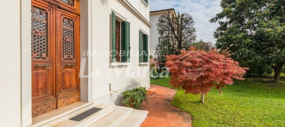 Вилла с 4 спальнями в Тревизо, Италия № 77543 5