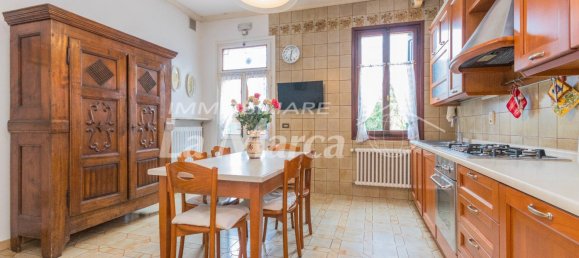 Вилла с 4 спальнями в Тревизо, Италия № 77543 18