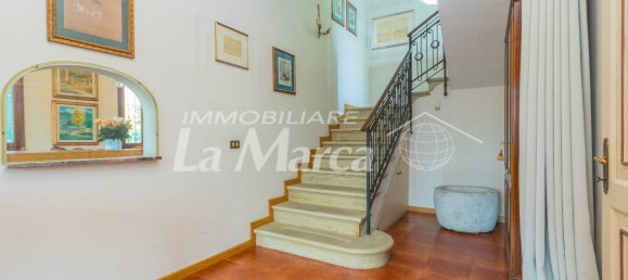 Вилла с 4 спальнями в Тревизо, Италия № 77543 15