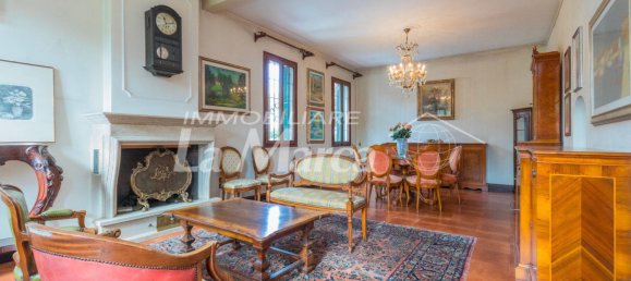 Вилла с 4 спальнями в Тревизо, Италия № 77543 9