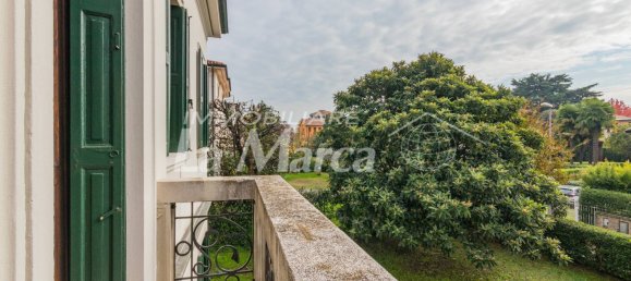 Вилла с 4 спальнями в Тревизо, Италия № 77543 6