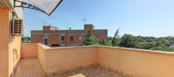 3 rooms Penthouse in Rome, Italy No. 170046 6