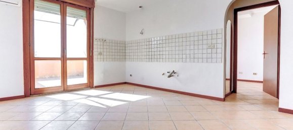 3 rooms Penthouse in Rome, Italy No. 170046 3