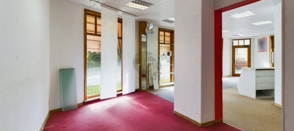 11-salle Bâtiment à Wartburgkreis, Germany No. 40899 16