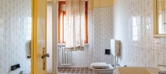 392m² Building in Orbassano, Italy No. 117969 9