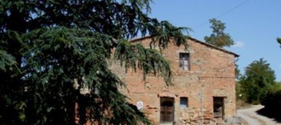 Studio in Chiusi, Italy No. 1387 6