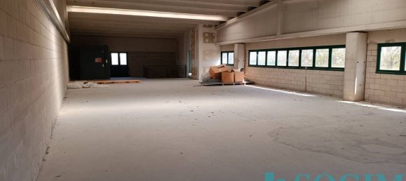 300m² Warehouse in Lurago Marinone, Italy No. 64759 9