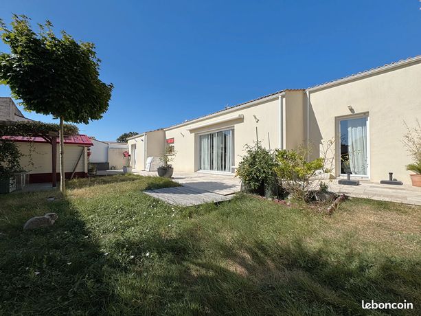 3 Schlafzimmer Haus in Dompierre-sur-Mer, France, Nr. 289450