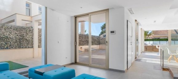 6 غرف نوم فيلا في La Zenia, Spain رقم 183589 12