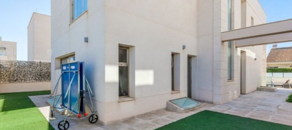 6 غرف نوم فيلا في La Zenia, Spain رقم 183589 43