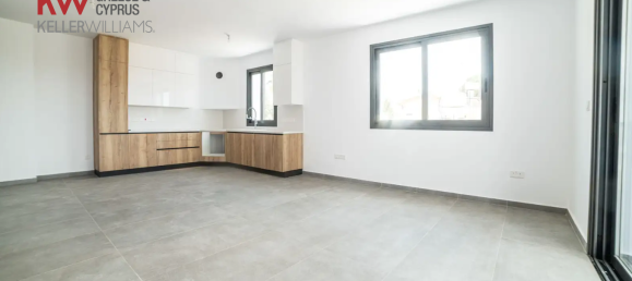 3 bedrooms Apartment in Strovolos, Cyprus No. 26087 2