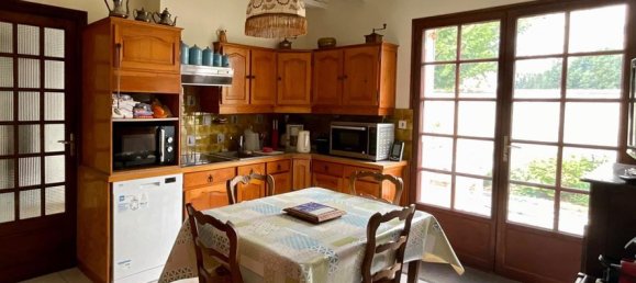 4 Schlafzimmer Haus in Mehun-sur-Yevre, France, Nr. 246855 3