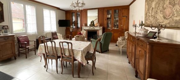 4 Schlafzimmer Haus in Mehun-sur-Yevre, France, Nr. 246855 2