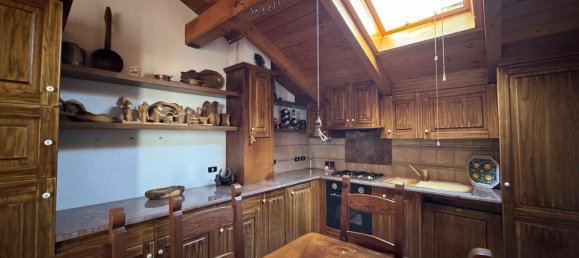 10 rooms House in Germagno, Italy No. 162221 26
