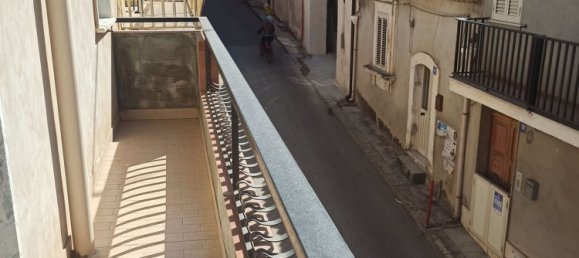 4 rooms House in Pachino, Italy No. 61170 33