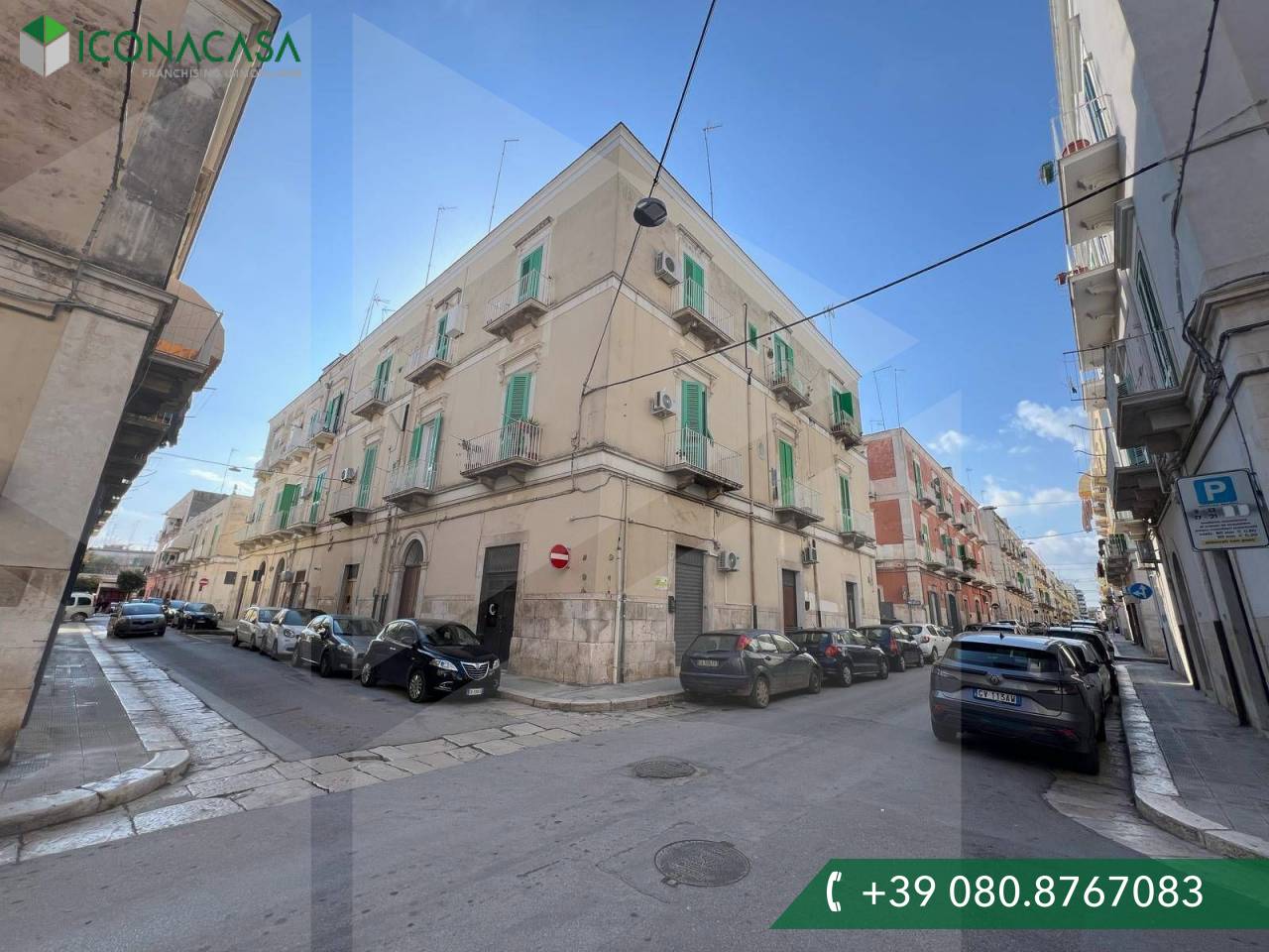3 rooms Apartment in Molfetta, Italy No. 17186