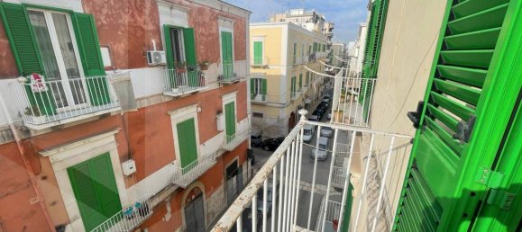 3 rooms Apartment in Molfetta, Italy No. 17186 2