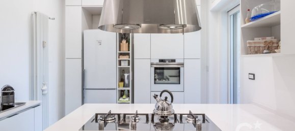 3 bedrooms Apartment in Rome, Italy No. 345687 17