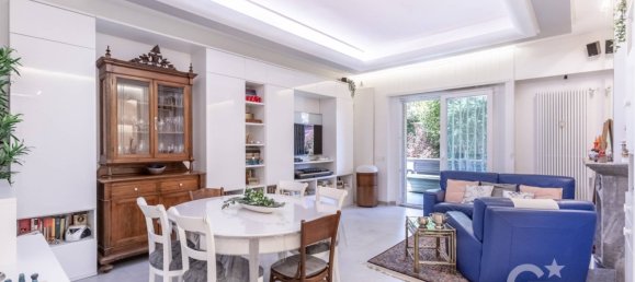 3 bedrooms Apartment in Rome, Italy No. 345687 3