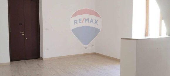 Квартира с 2 спальнями в Мольфетта, Италия № 56376 3