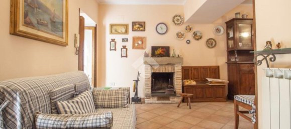 2 chambres Maison à Antrodoco, Italy No. 324728 3