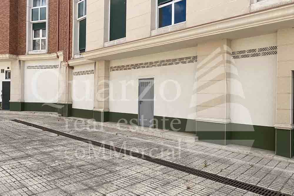  عقار تجاري في Cisterniga, Spain 258متر مربع رقم 210398