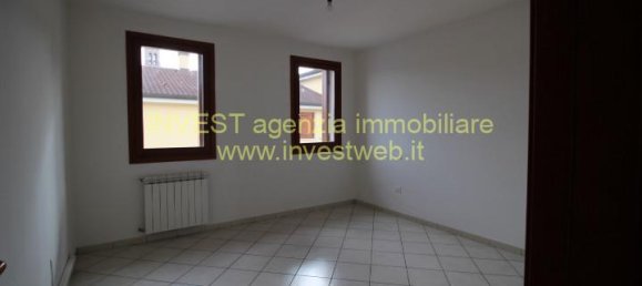 3 rooms Apartment in Porto Viro, Italy No. 90725 2