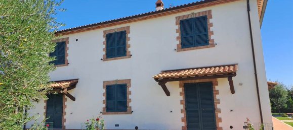 10 bedrooms House in Scansano, Italy No. 93030 4