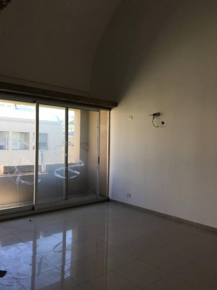 3 Schlafzimmer Wohnung in Buenos Aires, Argentina, Nr. 77704