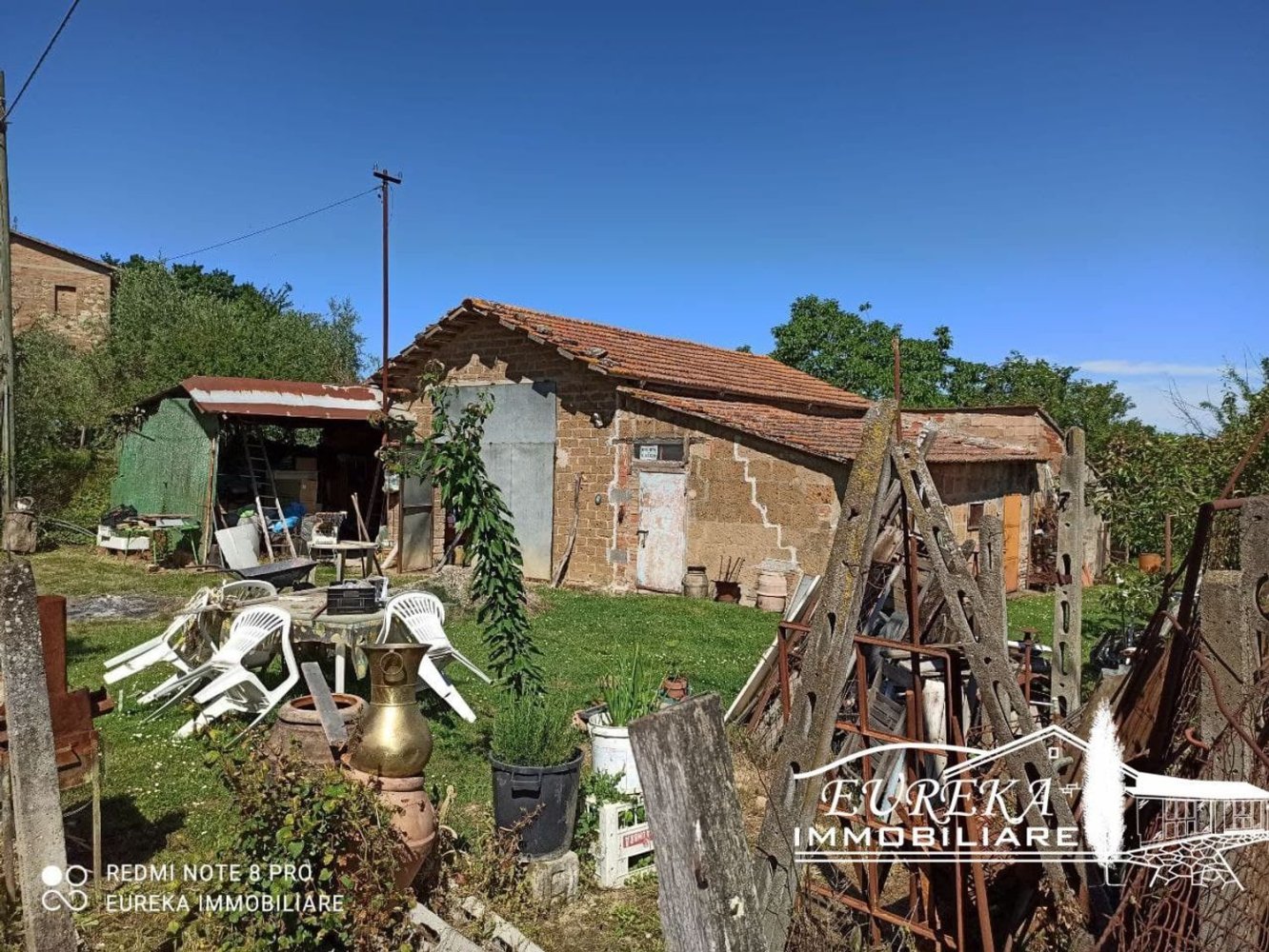  Land in Castiglione del Lago, Italy No. 359219