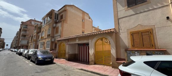 41m² Garage in Torrevieja, Spain No. 189157 5