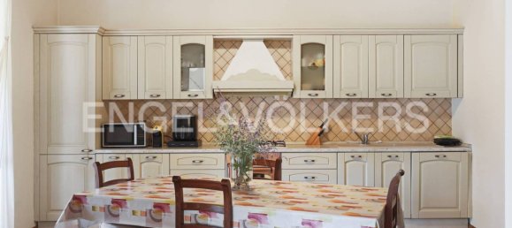 4 غرف نوم فيلا في Incisa Scapaccino, Italy رقم 125628 5