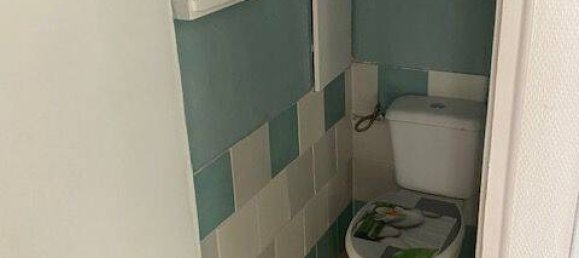 1 bedroom Apartment in Coulommiers, France No. 328064 5